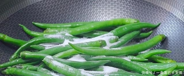 吃了20年的辣椒，只服这种农家做法！一次做10斤，开胃又解馋