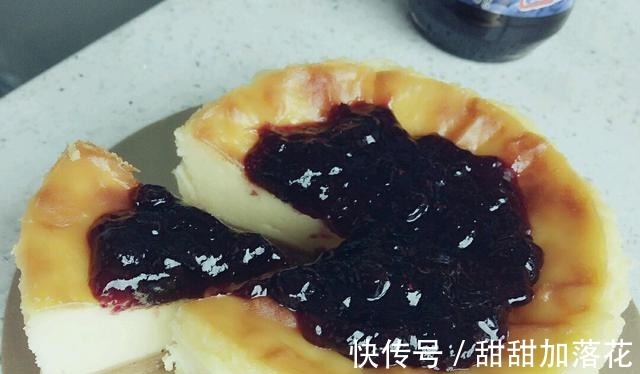 蓝莓|孩子放假就吃它，酥顶蓝莓糕，简单不费力，营养丰富，美味可口！