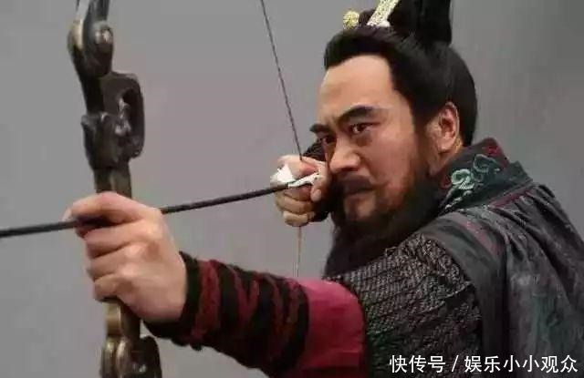 杨志!武松敢不怕老虎,却怕梁山上三个人!对方三次挑衅,他都选择避战