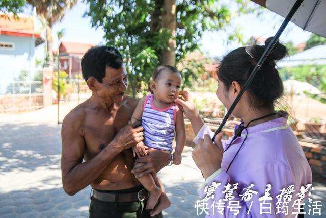 大榕树村|柬埔寨暹粒城外有个大榕树村，村子里的男人们从刚出生就开始赔钱