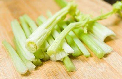 秋天|女性到了中年,常吃3种食物,美容护肤,排毒消脂,好处多多