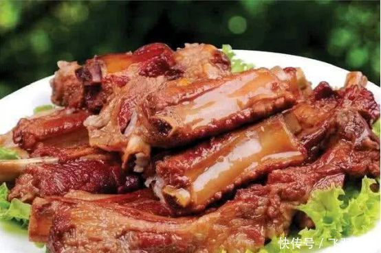 简单家常菜:拔丝香蕉,话梅排骨,糖醋排骨,红烧排骨的做法