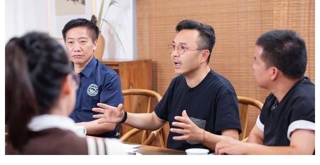 朱军,终于在央视复出了?57岁精神焕发精神饱满