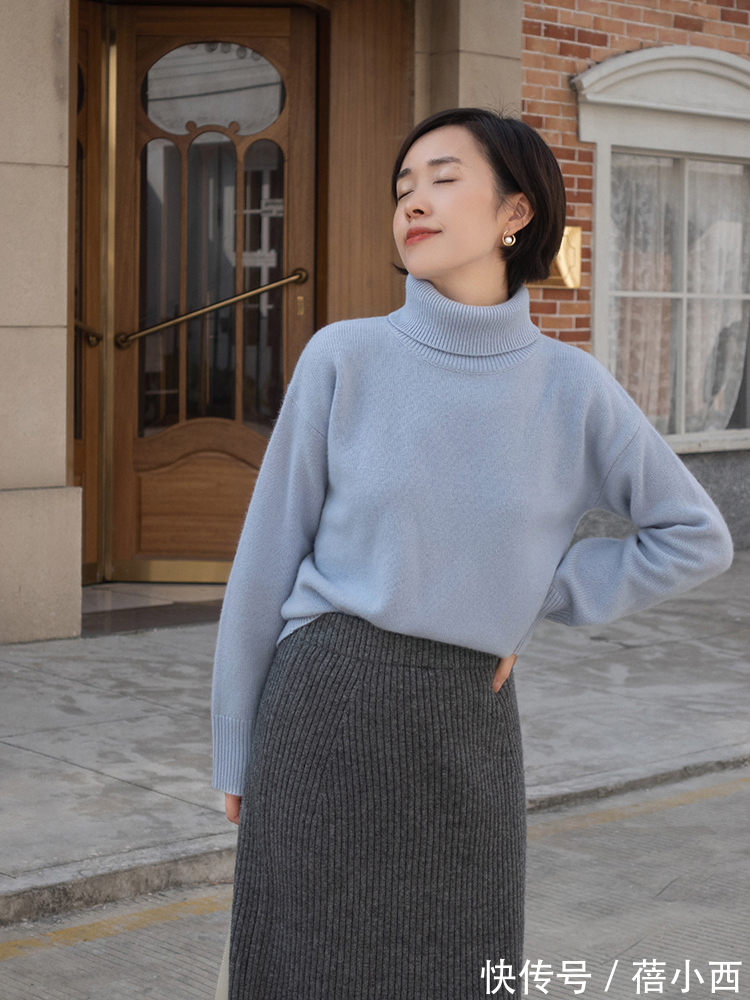 时尚 冬季“毛衣”怎么穿更好看?建议从这4个颜色入手,保暖又时尚