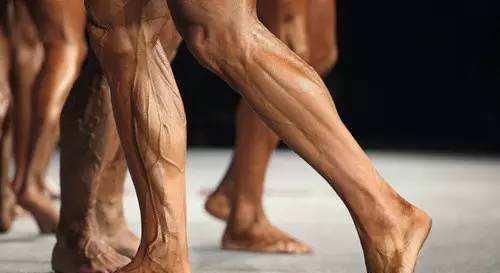 睡眠时间|每天坚持深蹲有什么好处做到了，不出两个星期，免疫力慢慢变好