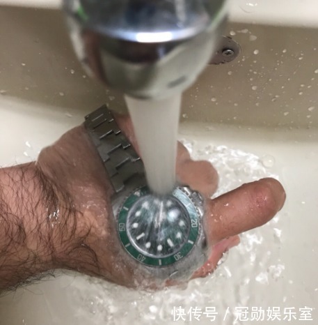 防水|机械表到底有多怕水?你知道日常怎么防水吗?