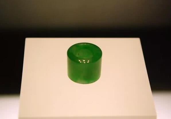 铁锤|大太监李莲英墓地无比坚固,报废三把铁锤才挖开,开棺后大家倒吸一口凉气