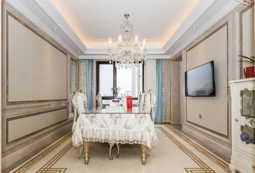 护腰线|180㎡大平层,看着简洁却很精致有质感,非常舒适,越住越温馨