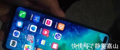 麒麟990|荣耀V30售价再次刷新，麒麟990＋40W快充，网友：价格高了！