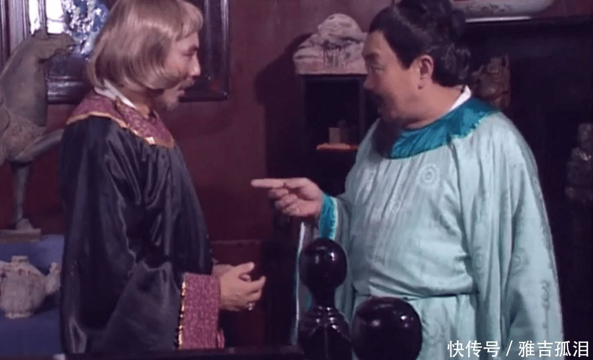 盗墓贼闯入将军墓,济公一扇子复活将军,直接吓死盗墓贼