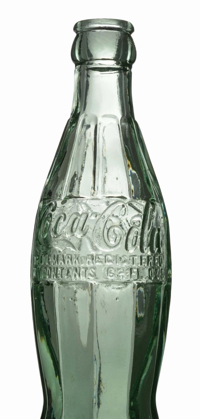 站不稳的可乐瓶,竟然价值168万,保存在美国博物馆