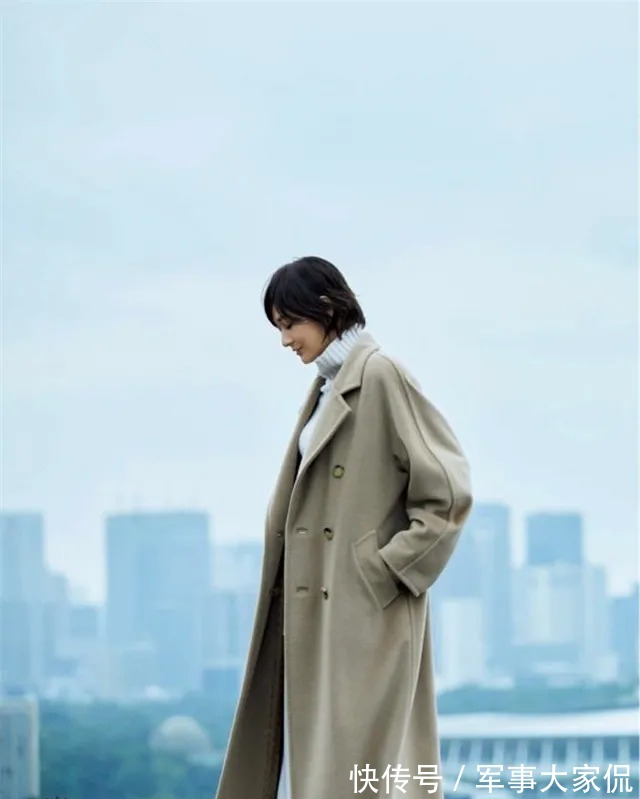 穿搭 减龄不等于“玩年轻”!中年女性如何穿搭不显老?日常穿搭示范