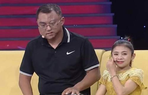 残疾人|90厘米“袖珍女孩”,不顾父母反对生子,孩子出生后全家没了笑容