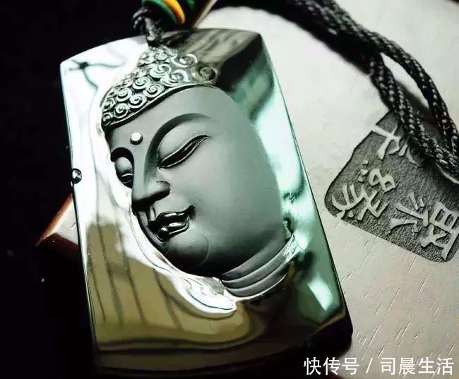 艺术|玉雕大师就是神笔马良,过手的翡翠,活灵活现,栩栩如生!