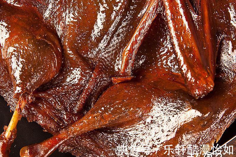 节假日我家常备这4道“美食”,招待客人方便又好吃,价格也实惠