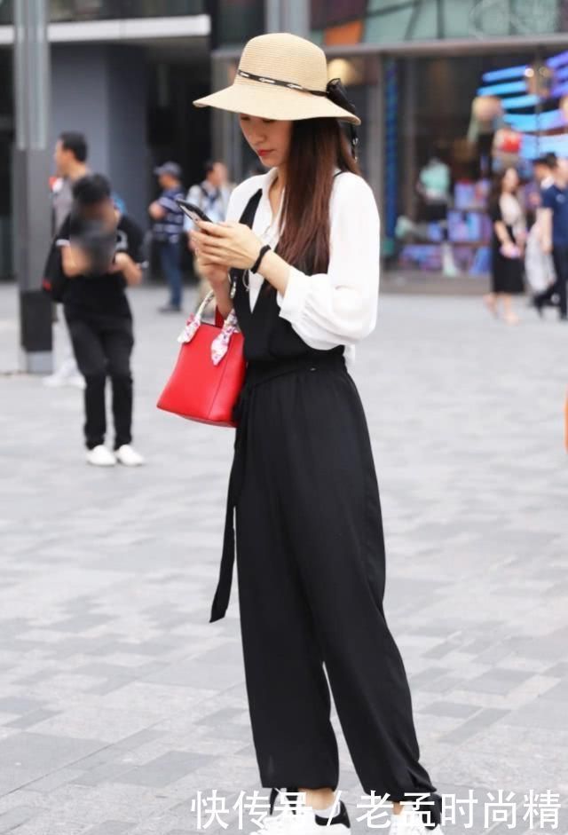 衬托|黑白套装阔腿裤,清新自然,完美衬托女性美