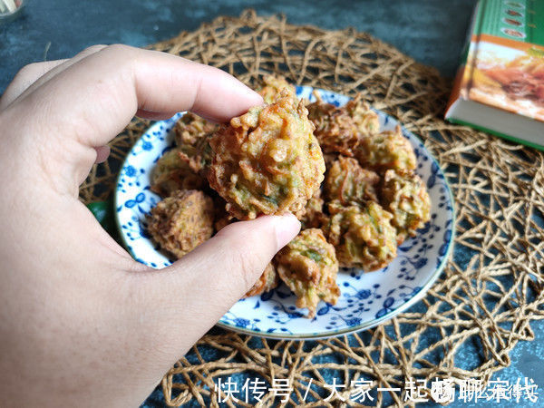 炸萝卜丸子|掌握好黄金比例炸萝卜丸子，真是又香又酥又脆