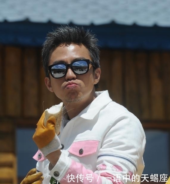 张艺兴 邓超在《跑男》不喝牛奶,张艺兴在《向往》也不喝,原因都一样