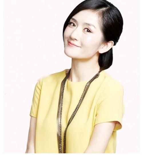 节目主持人|谢娜在央视仅主持一期就被换掉，央视官媒给她12字评价，太真实了