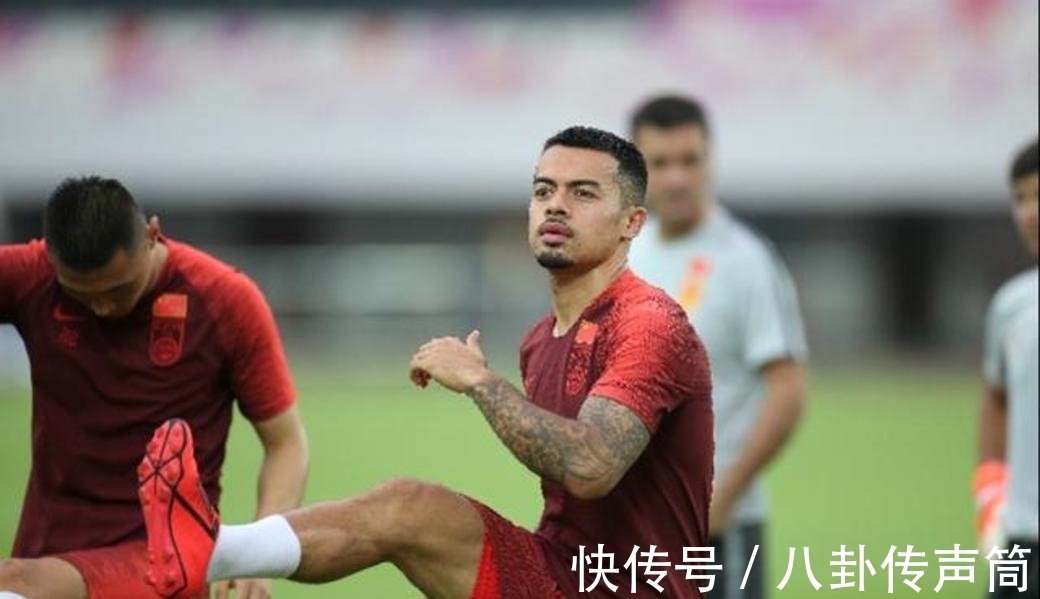 阿森纳|李可:中国首位归化球员,拿球稳传球准,国足最佳中场核心!