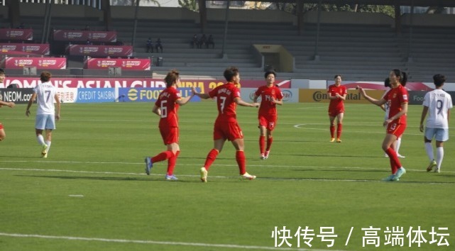 女足|黄健翔：王霜踢球是另外一个维度的存在，女足4球获亚洲杯首胜