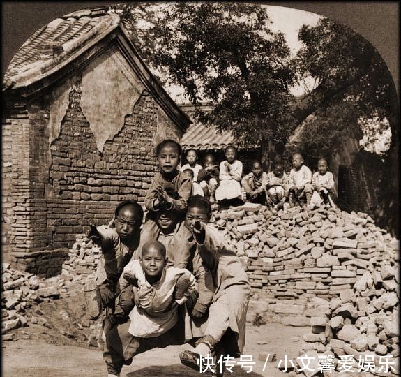 清末!小小老照片:6张图片展示清末农村,图4的村落还有保安!