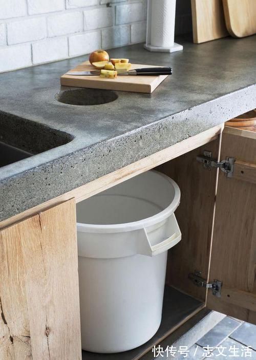 柜门|厨房台面开个孔,食材废料轻松倒入,不开柜门方便卫生,太赞了!