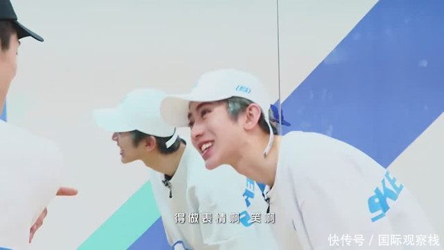 《偶像练习生》蔡徐坤王子异练习表情,“异坤”组合高甜上线