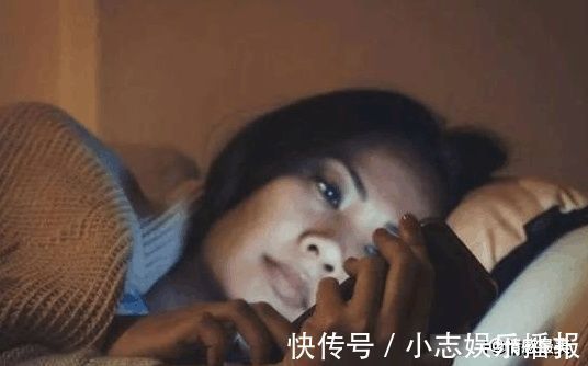 小暴君|怀孕期间, 你知道孕妈熬夜玩手机时, 腹中的“胎宝”在干什么