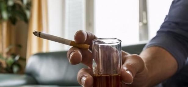 高盐食物|高血压患者,早晨醒来做好这3件事,让你的血压更加稳定