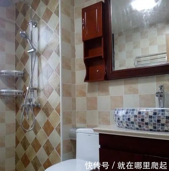 榻榻米|用3万定制全屋的橱柜,不顾家人的反对,看看效果就知道非常的值