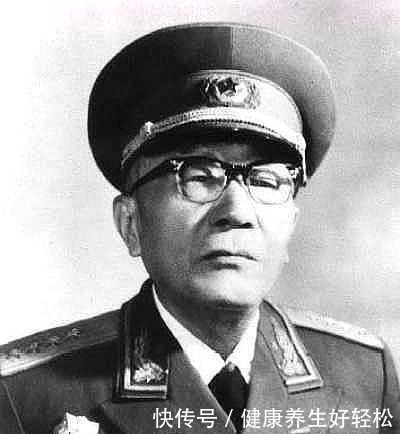 妻子|这个人是开国大将,无人不服,岳父被枪决前,他只说了5个字