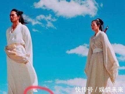 |“欺骗”观众的搞笑穿帮镜头，网友：导演你过来，我保证不打你