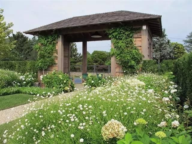 惬意|60款豪宅花园设计,自然安静的生活就该如此惬意