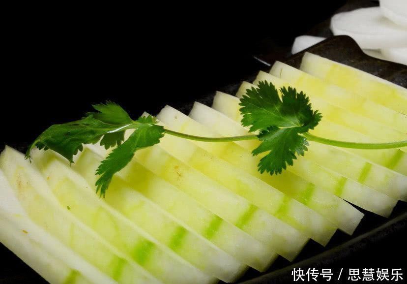 玉米须茶|别看它不起眼, 却是痛风的“克星”, 每天喝一杯, 尿酸“嗖嗖”降!