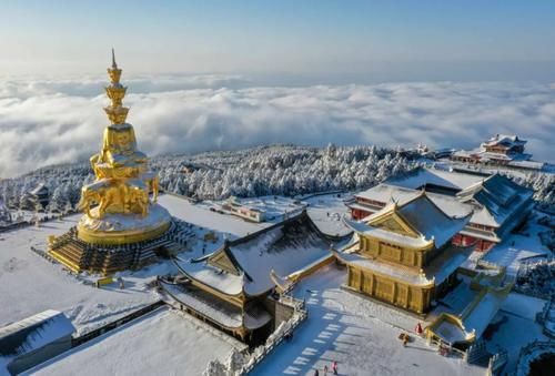 【新闻纪实】津门网李豫龙:峨眉“冬韵”