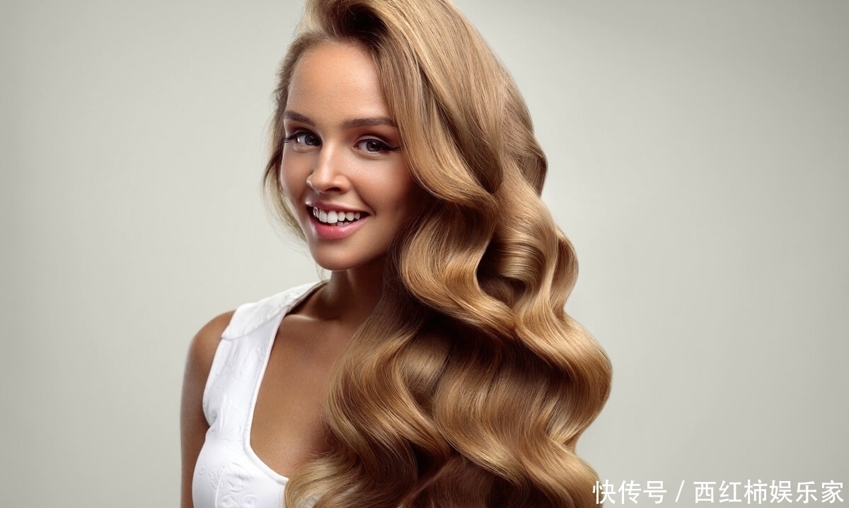 头发|怎样烫发头顶蓬松?烫发根效果不错,显得发量多又年轻