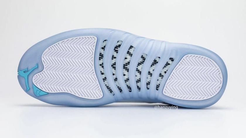 外观干净清爽！Air Jordan 12 Low 全新 “Easter” 配色即将发布！