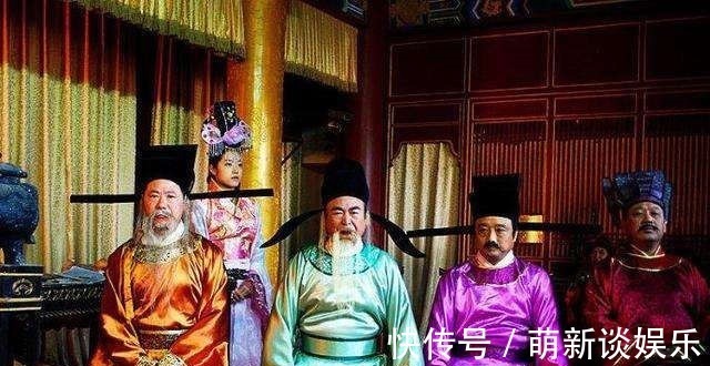 司马光砸缸$司马光砸缸的故事大家耳熟能详,有谁知道,司马光救的人是谁!