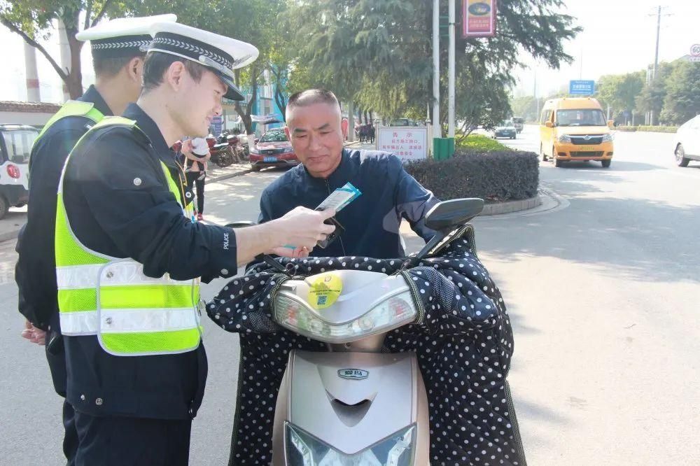  痼疾|【顽瘴痼疾整治进行时】整治道路交通秩序，茶陵交警再发力！