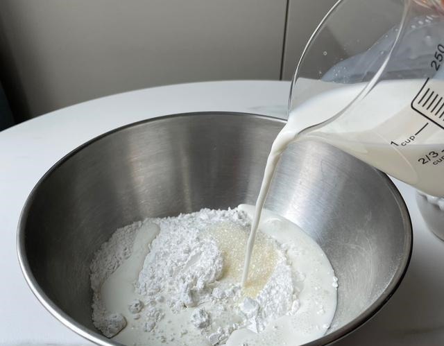 家常甜品红豆糯米糕，清新甜美，好吃不腻，做法简单，学会不亏！