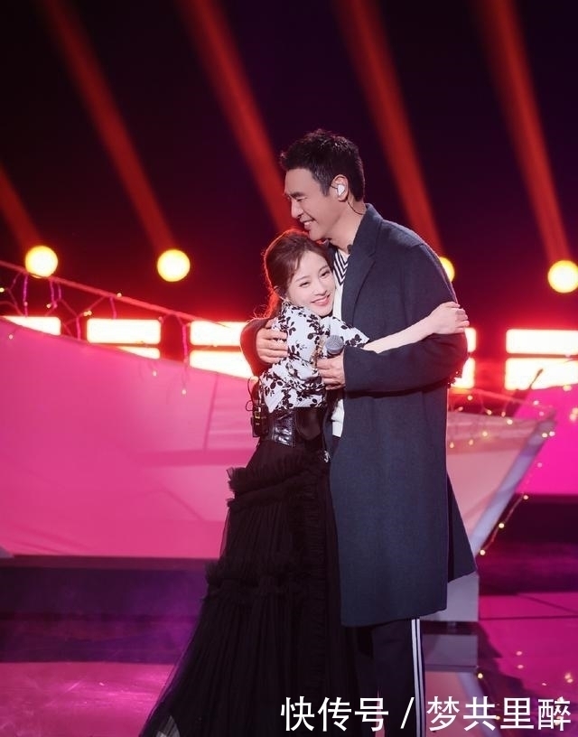 我们的歌|冯提莫唱出甜美版《大鱼》,与周深版别有一番风味,谢娜听后直夸