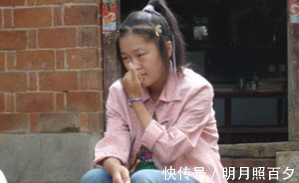 蒋多多|当年那个交白卷,作文写8000字喷高考制度的女孩,现在过的如何?