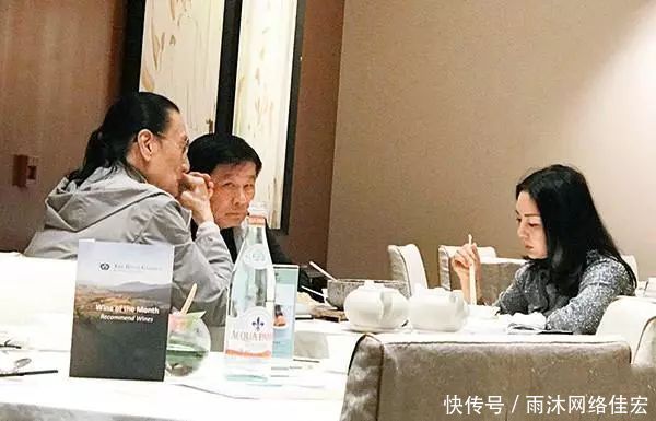 岁谢贤不改风流本性 再会中年电眼美女女方还撞脸他的初恋 快资讯