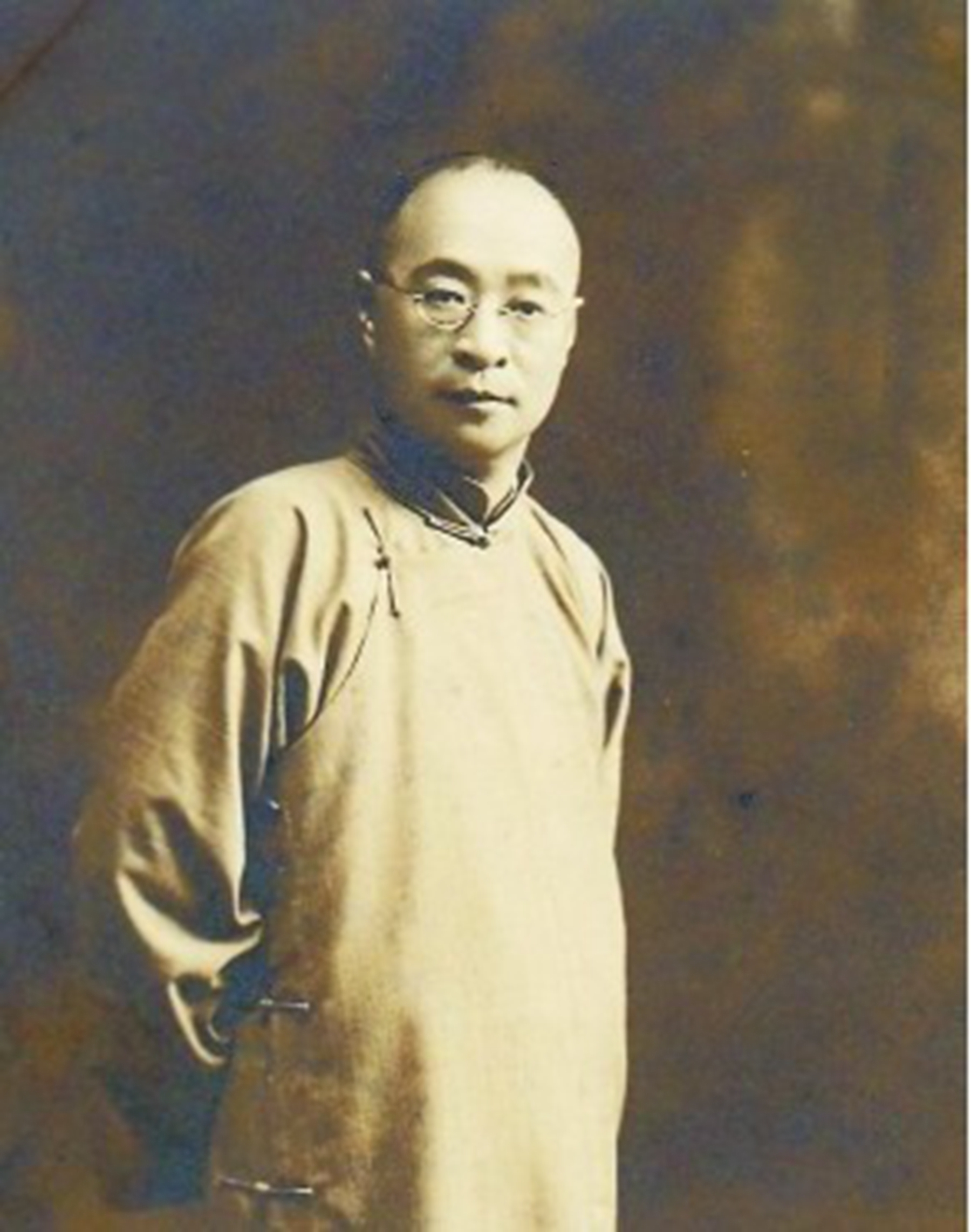 从政|中国近代第一中医,留下10张药方,每张都价值过亿