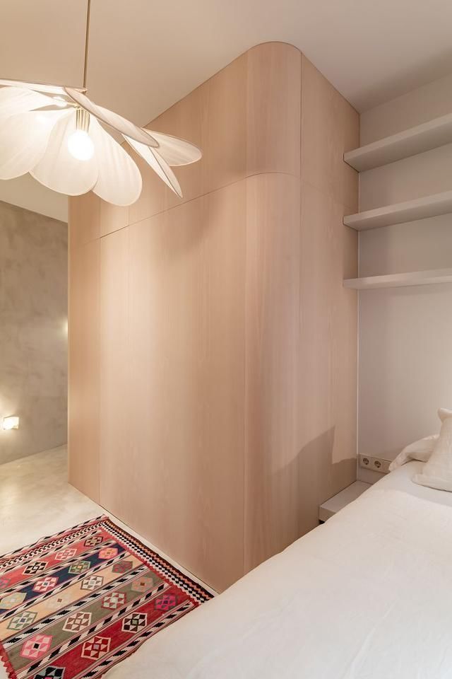 水泥|看了她家40平高级装修,不佩服不行,进来是水泥地,收纳做满屋