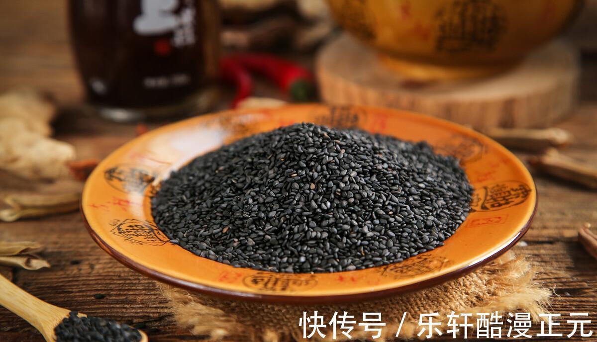 立冬时节，多吃“六黑”，少吃“一肉”，顺时而食，暖和过冬天