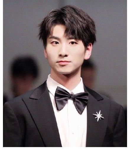 網(wǎng)傳《天天向上》主持陣容加入梁田和劉燁，迎來“天天兄妹”時代