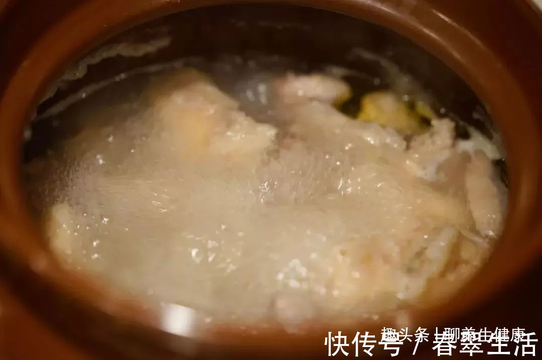 夏天|一碗最有效的补气汤!简单4味食材,补中益气,轻松过夏天!