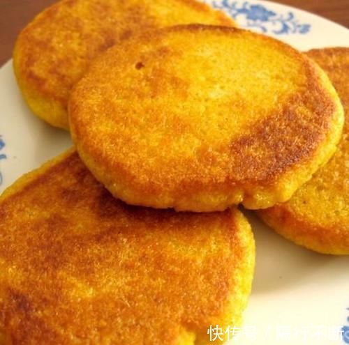好吃|玉米面里加一袋它，香味十足，做法简单无难度，暄软好吃